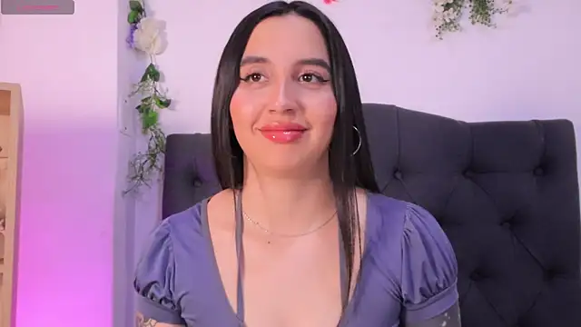 Snapshot of kaylee_lee chatting on July 2026 03:56:01 AM kaylee lee online show from July 2026 03:56:01 AM