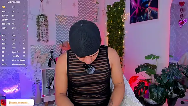 jhosepMoreno online show from April 2026 11:08:02 AM