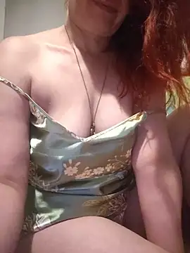 Snapshot of princess-Red chatting on July 2026 01:10:02 AM princess-Red online show from July 2026 01:10:02 AM