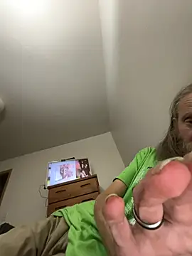eager1975 online show from June 2026 07:25:01 AM