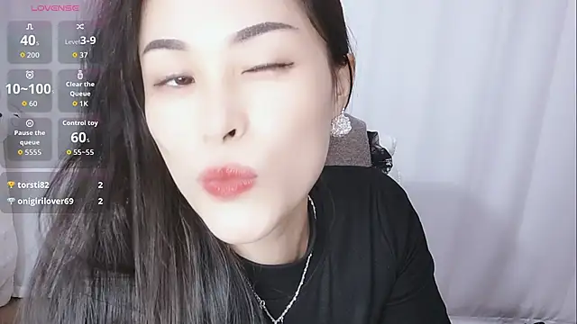 Snapshot of Ailsa-Baby chatting on November 2025 12:04:01 PM Ailsa-Baby online show from November 2025 12:04:01 PM