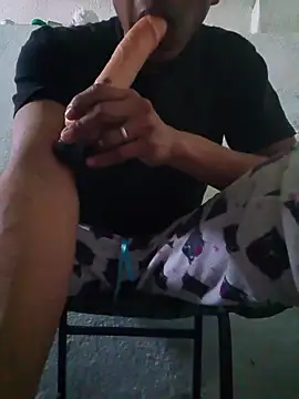 HumoralSinglet online show from April 2026 08:28:02 PM