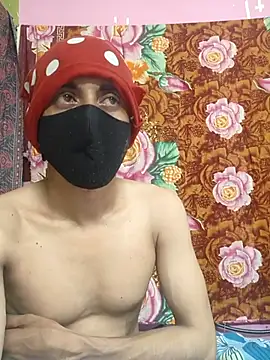 Seducing couple online show from October 2025 05:02:02 PM