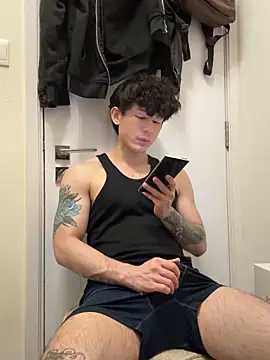 natenatejosh online show from November 2025 01:22:01 PM