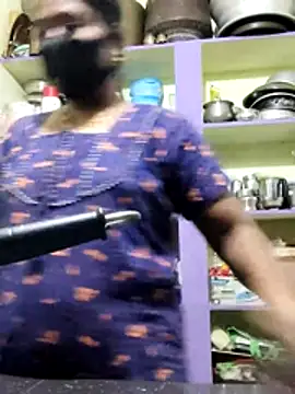 Snapshot of papukurty chatting on October 2025 01:42:01 AM papukurty online show from October 2025 01:42:01 AM