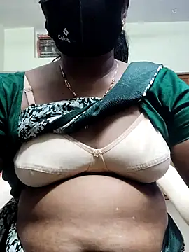 Snapshot of papukurty chatting on October 2025 04:52:01 PM papukurty online show from October 2025 04:52:01 PM