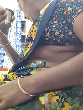 Snapshot of papukurty chatting on November 2025 01:06:02 AM papukurty online show from November 2025 01:06:02 AM