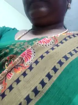 Snapshot of papukurty chatting on November 2025 11:43:01 AM papukurty online show from November 2025 11:43:01 AM