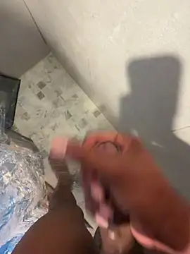 Americano021 online show from April 2026 04:11:01 AM