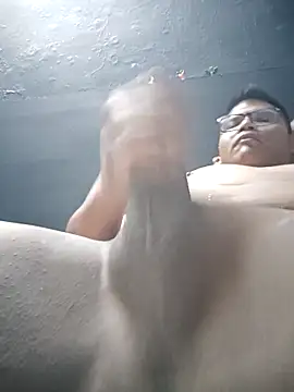 Teddybrocshow0011 online show from September 2025 10:31:01 PM