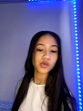 Snapshot of jadee8 chatting on November 2025 06:31:02 PM jadee8 online show from November 2025 06:31:02 PM