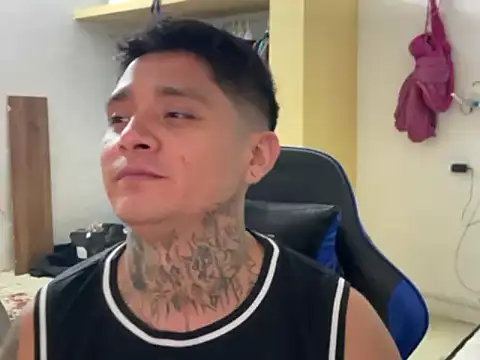 siilvestremx online show from November 2025 11:32:02 PM