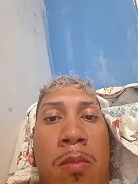 GRUESO-CURVO online show from January 2026 01:32:01 AM