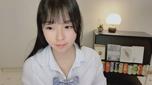 Onechestnut online show from June 2026 09:00:02 AM
