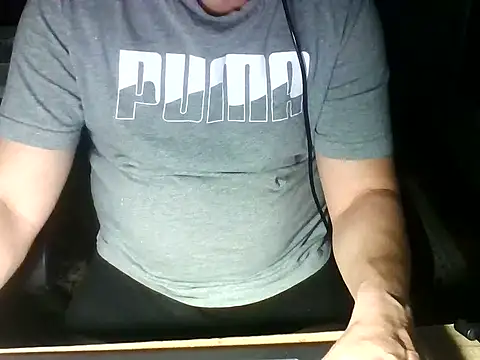 Snapshot of zee06 chatting on October 2025 09:41:01 PM zee06 online show from October 2025 09:41:01 PM