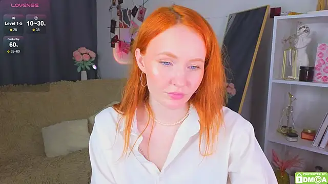 JoyceJones online show from September 2025 07:03:02 PM