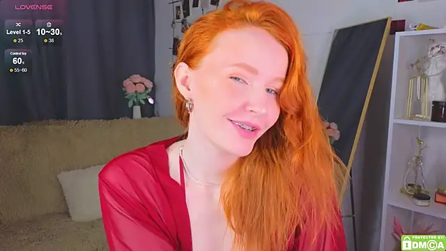 JoyceJones online show from September 2025 07:15:02 PM