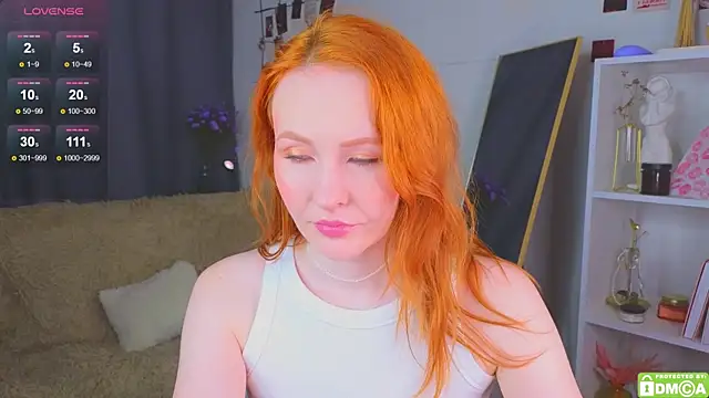 JoyceJones online show from September 2025 07:19:02 PM