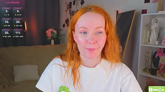 JoyceJones online show from December 2025 08:36:02 PM