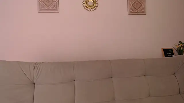 Samanta Monroe online show from November 2025 12:15:02 PM