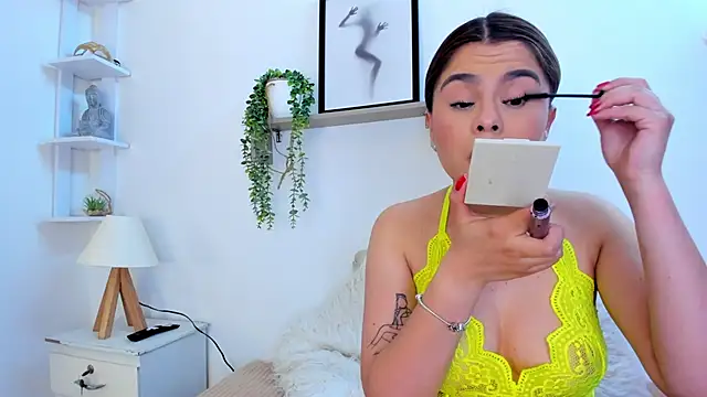 Samanta Monroe online show from November 2025 05:13:02 PM