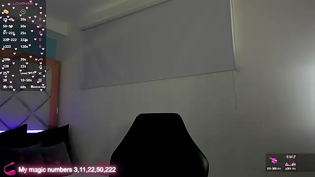 molly gomezz online show from September 2025 07:59:01 PM