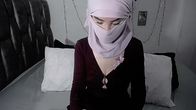 Snapshot of __Nahia chatting on February 2026 02:49:02 PM Nahia online show from February 2026 02:49:02 PM