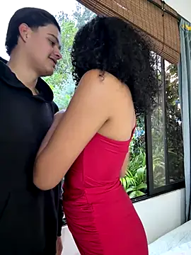 Snapshot of Rose-andres chatting on October 2025 09:14:02 PM Rose-andres online show from October 2025 09:14:02 PM