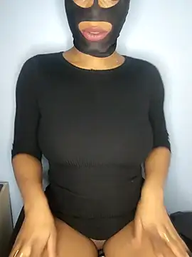 sweetybae75 online show from February 2026 08:45:01 PM