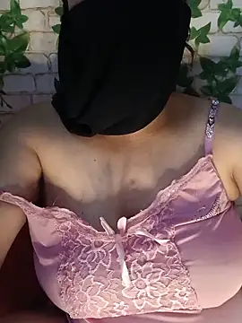 Snapshot of yaraa49 chatting on June 2026 03:46:01 AM yaraa49 online show from June 2026 03:46:01 AM