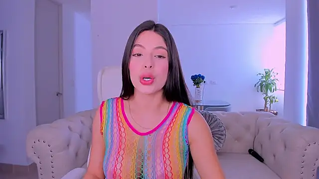 Snapshot of MeganScott chatting on February 2025 06:13:02 PM MeganScott online show from February 2025 06:13:02 PM