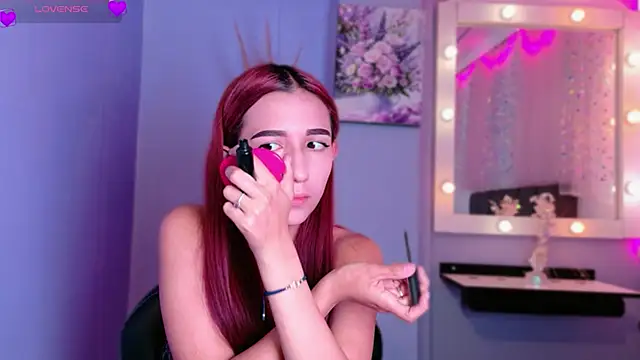 NataliaPrada s online show from December 2025 02:59:01 PM