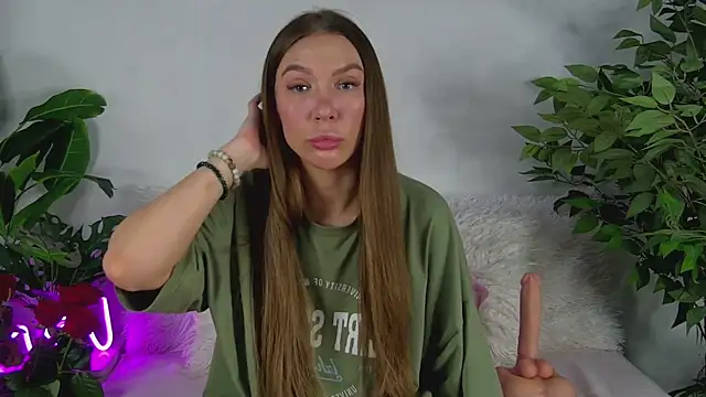 AlysonHuxley  online show from March 2026 06:59:01 PM