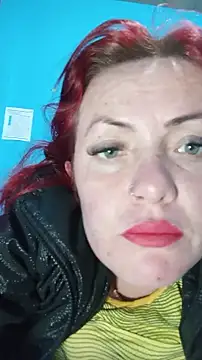 carolinhe  online show from December 2025 04:20:02 AM