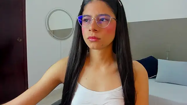 carlina 15 online show from March 2026 12:11:01 PM