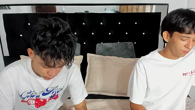 Snapshot of Sebas_cat chatting on October 2025 01:56:02 PM Sebas cat online show from October 2025 01:56:02 PM