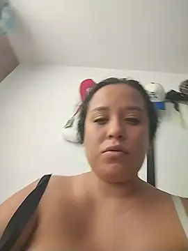 Snapshot of You-sexy-starr chatting on June 2026 05:19:02 PM You-sexy-starr online show from June 2026 05:19:02 PM