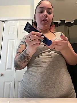 babykalirose online show from February 2026 07:39:02 PM