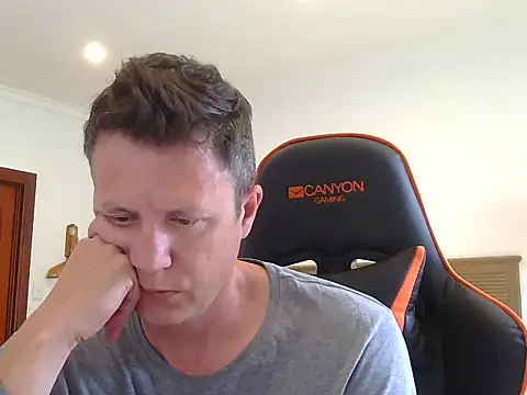 TroyDieselXXX online show from December 2025 06:17:02 AM