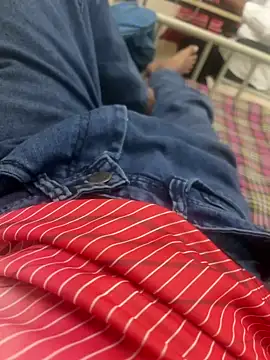 zack6x online show from October 2025 02:40:01 PM