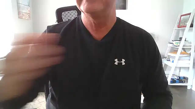 cyclone1212 online show from April 2026 12:49:01 PM