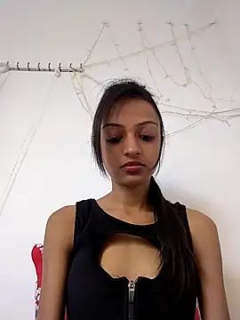 Your-Kitkat online show from November 2025 06:03:01 AM