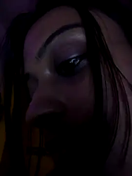 Your-Kitkat online show from December 2025 02:44:01 PM