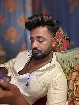 Munny6677 online show from February 2026 05:47:02 PM