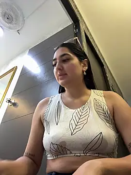 JasmineRhodes online show from May 2026 01:19:01 PM