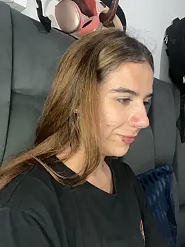 AllieYourGirl online show from November 2025 11:25:02 PM