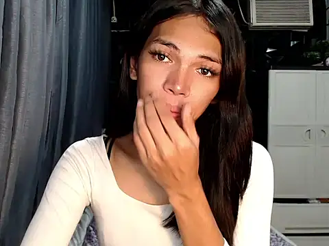 Snapshot of ladyhotcuming chatting on June 2026 06:42:01 PM ladyhotcuming online show from June 2026 06:42:01 PM