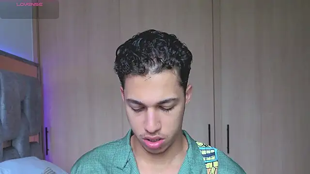 orionblaze69  online show from November 2025 08:42:01 PM