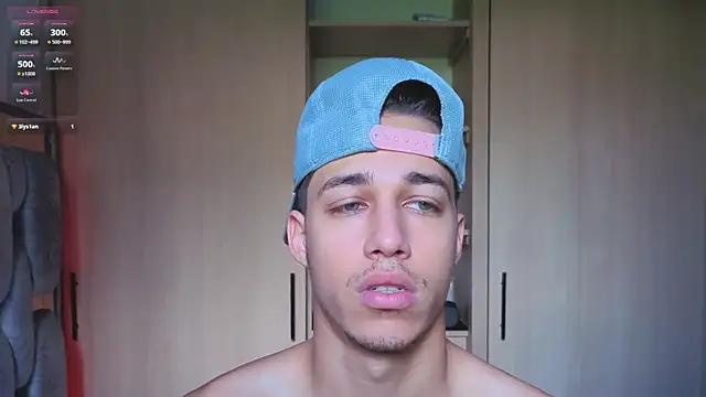 orionblaze69  online show from December 2025 03:41:02 PM