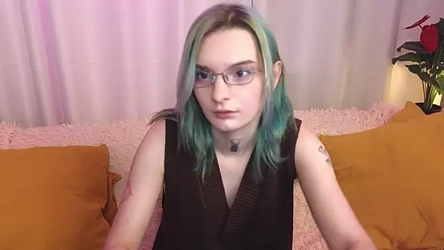 Snapshot of lika_haris chatting on October 2025 11:41:02 AM lika haris online show from October 2025 11:41:02 AM